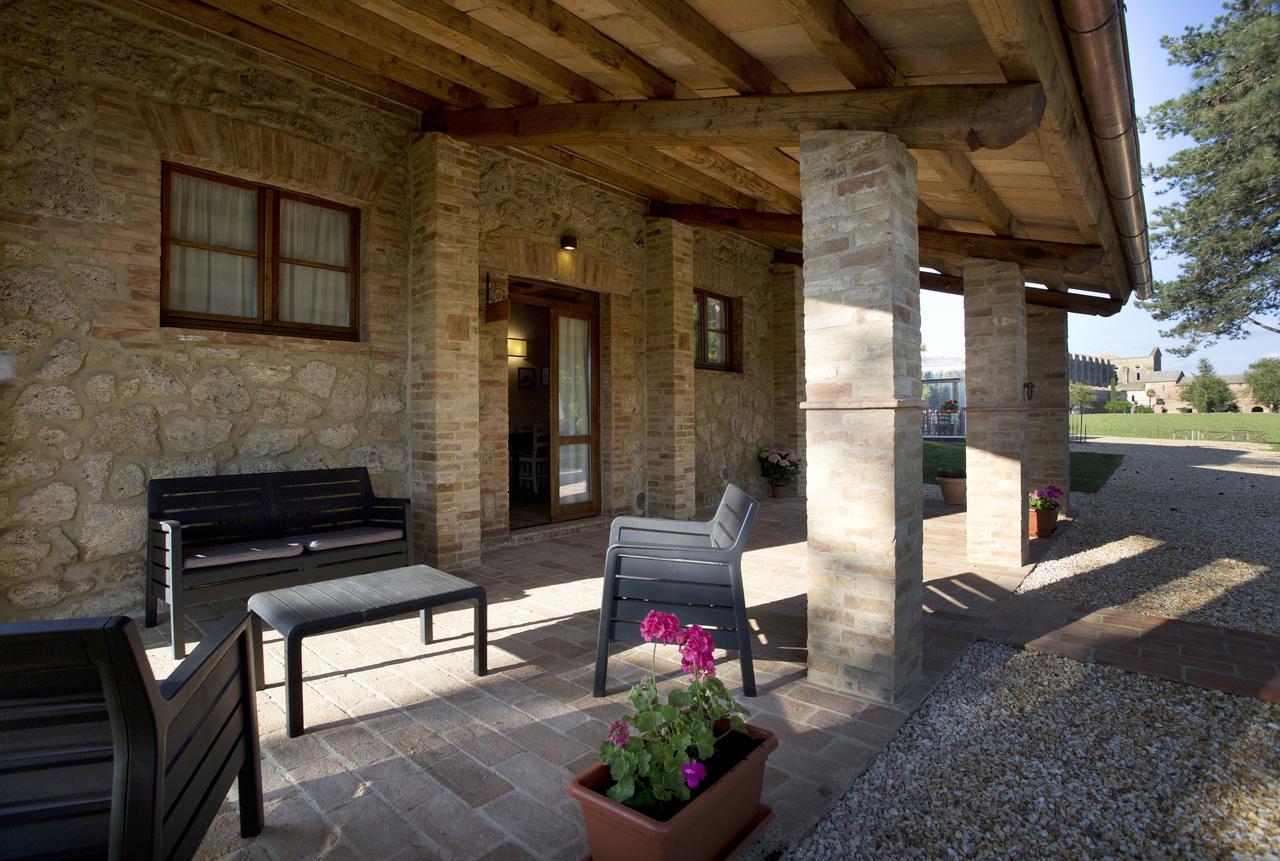 Casale San Galgano Aparthotel Chiusdino Ngoại thất bức ảnh